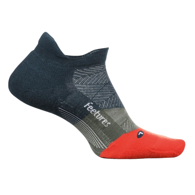 Feetures Elite Max Cushion No-Show Tab Socks